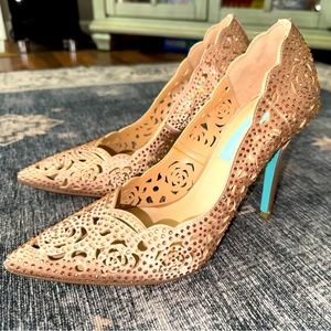 Betsey Johnson Gold Rhinestone Pumps